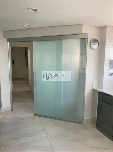 Apartamento à venda com 3 quartos, 156m² - Foto 10