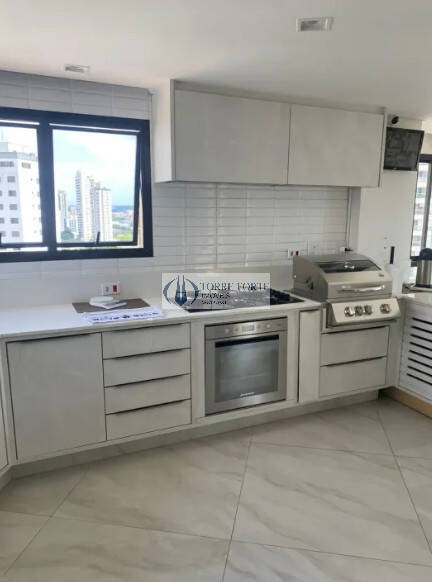 Apartamento à venda com 3 quartos, 156m² - Foto 8