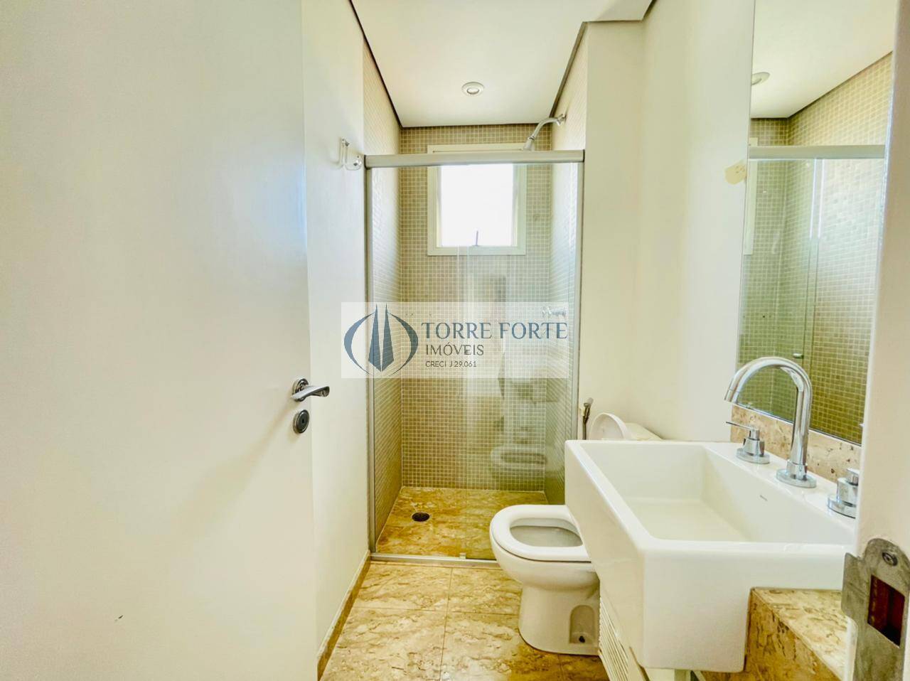 Apartamento para alugar com 3 quartos, 215m² - Foto 14