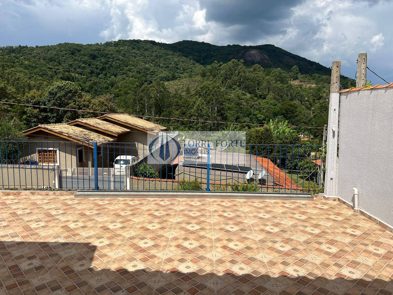 Casa à venda com 3 quartos, 102m² - Foto 9