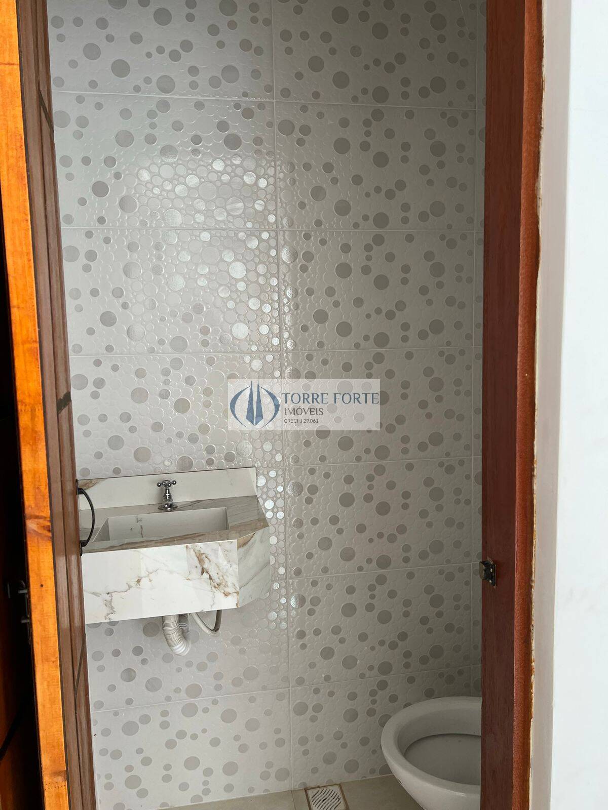 Casa à venda com 3 quartos, 102m² - Foto 7