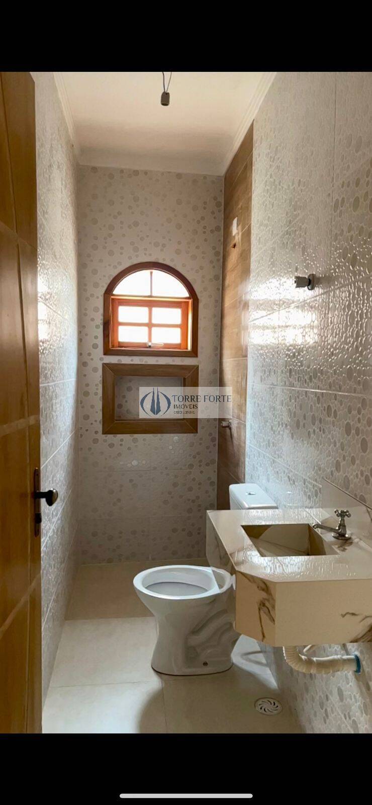 Casa à venda com 3 quartos, 102m² - Foto 8