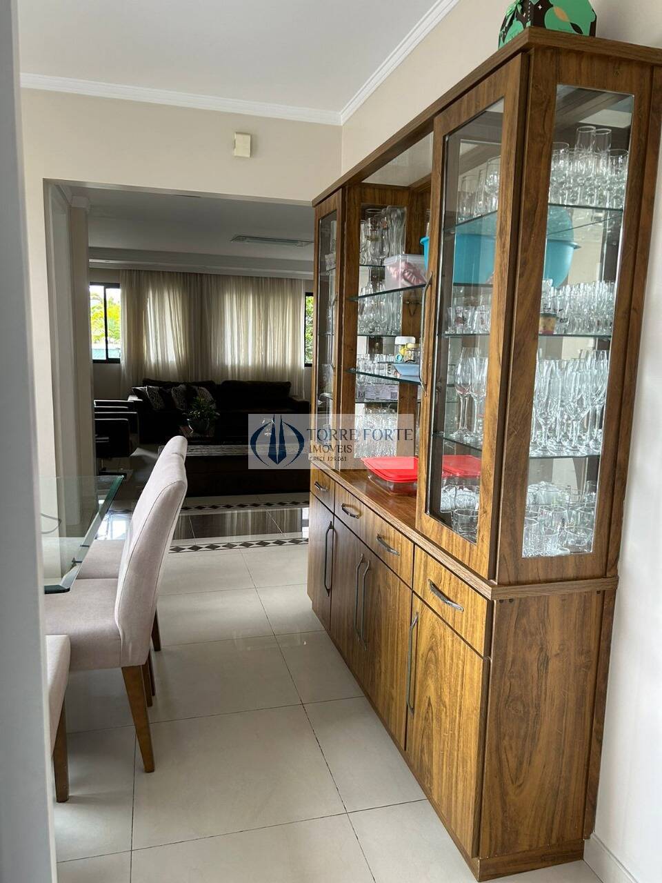 Apartamento à venda com 3 quartos, 186m² - Foto 18
