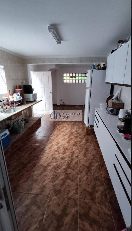 Casa, 3 quartos, 200 m² - Foto 6