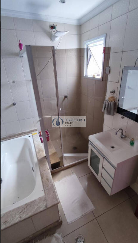 Casa, 3 quartos, 200 m² - Foto 13