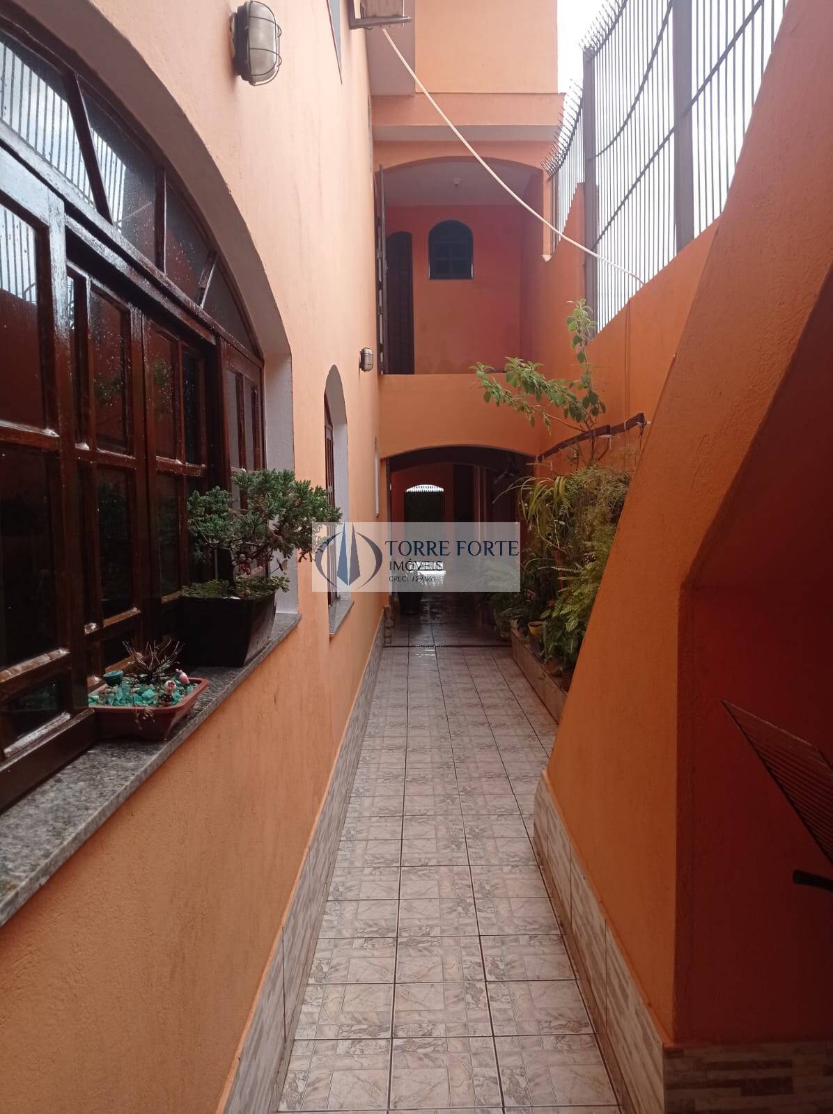 Casa à venda com 4 quartos, 380m² - Foto 18
