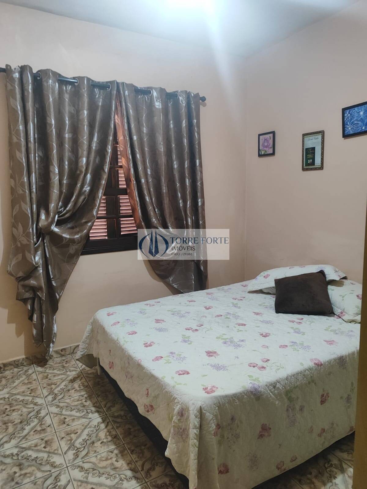 Casa à venda com 4 quartos, 380m² - Foto 13