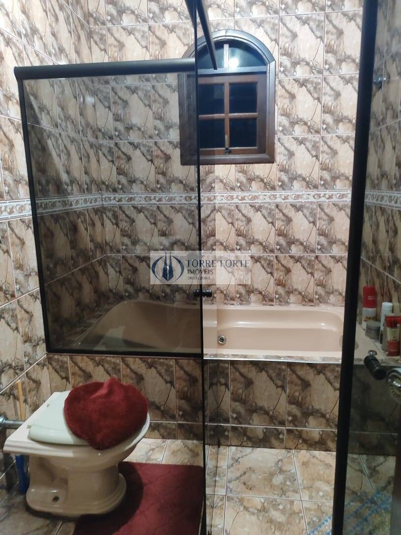 Casa à venda com 4 quartos, 380m² - Foto 15