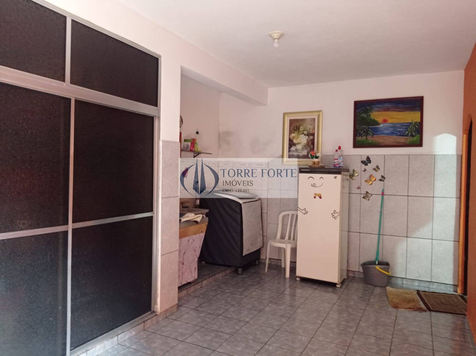 Casa à venda com 4 quartos, 380m² - Foto 24