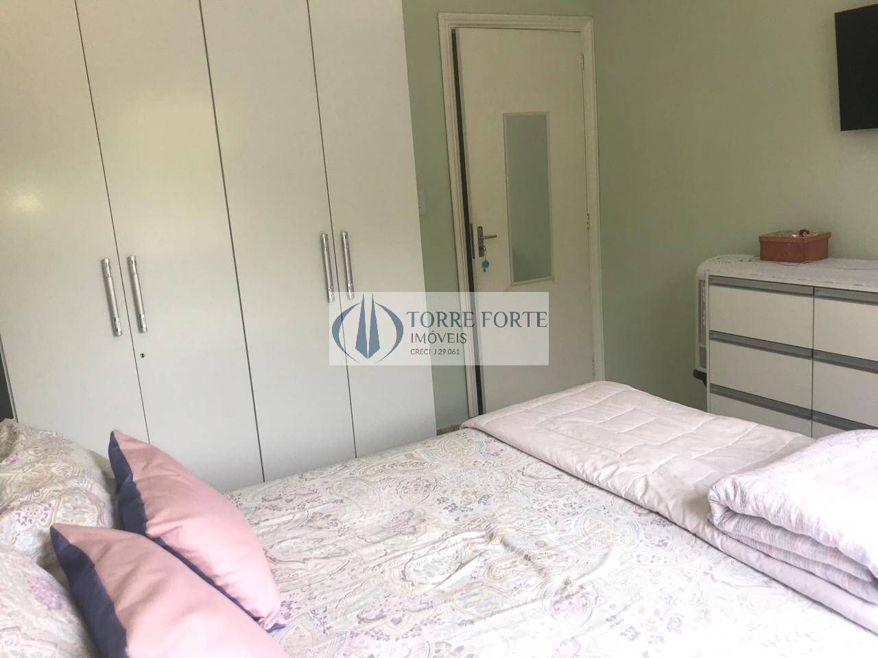 Apartamento à venda com 2 quartos, 84m² - Foto 9