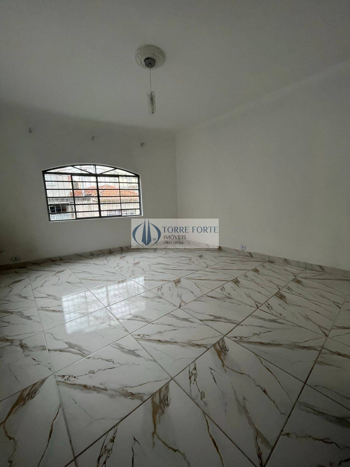 Casa à venda com 3 quartos, 160m² - Foto 5