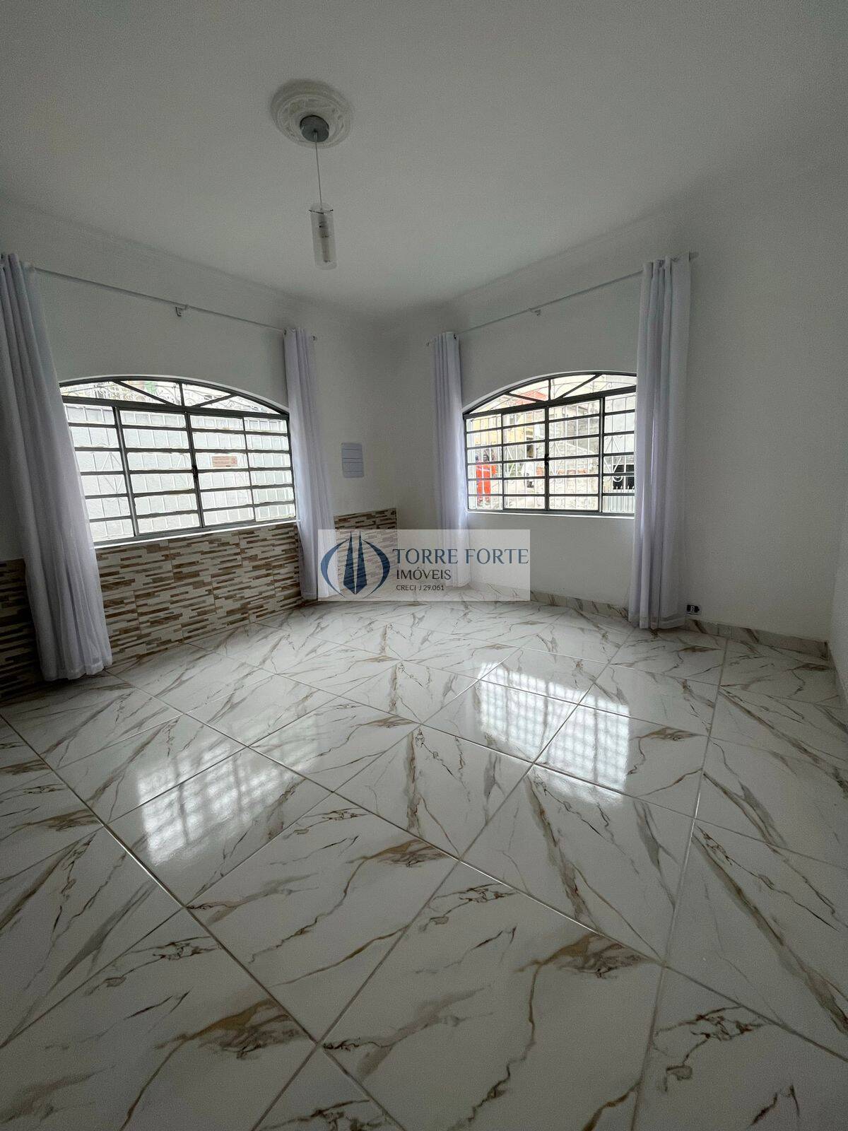 Casa à venda com 3 quartos, 160m² - Foto 6