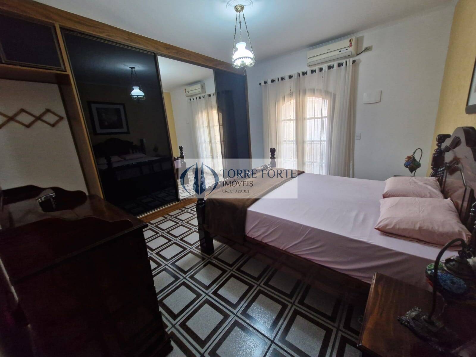 Sobrado à venda com 5 quartos, 380m² - Foto 36