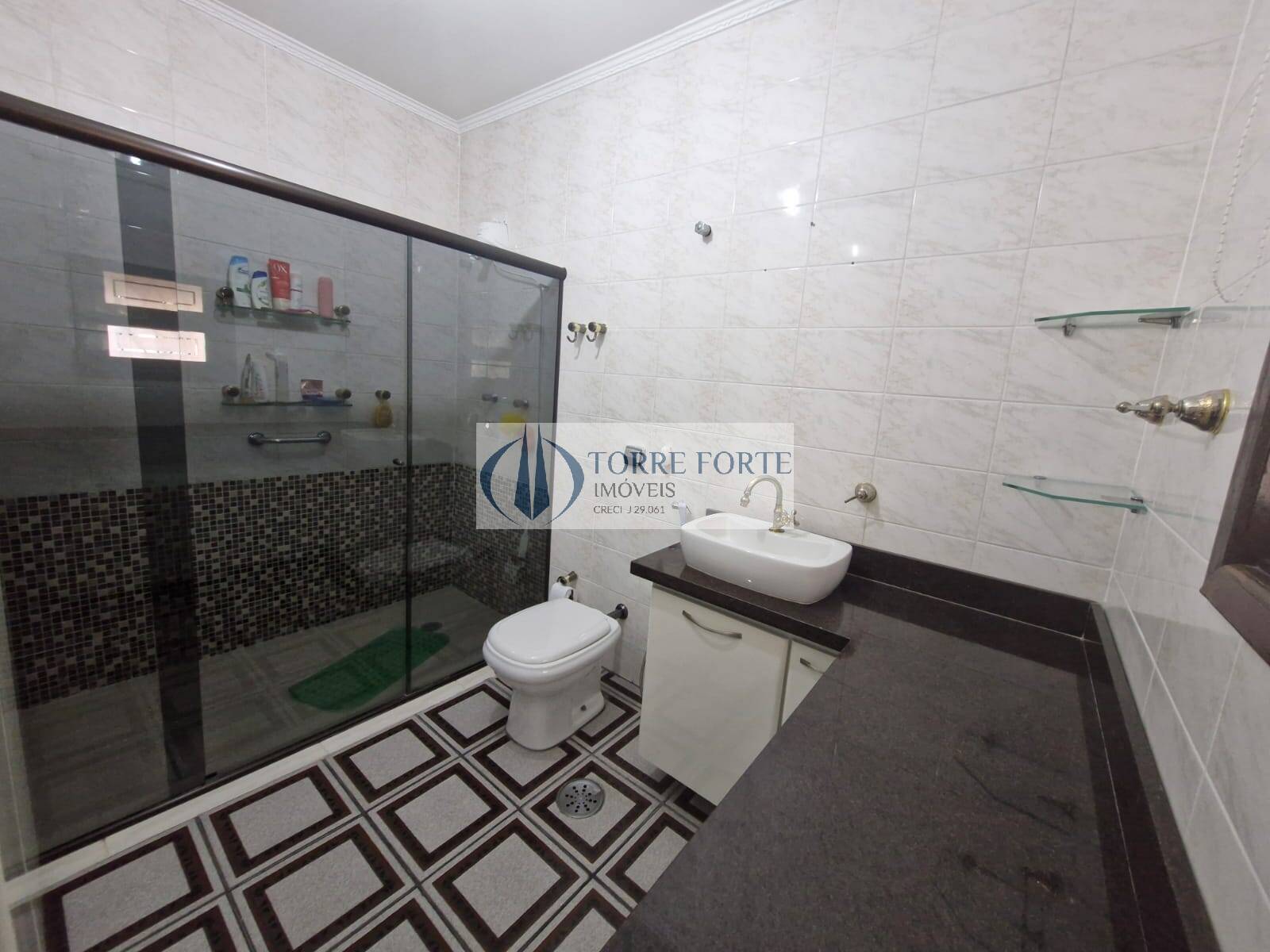 Sobrado à venda com 5 quartos, 380m² - Foto 38