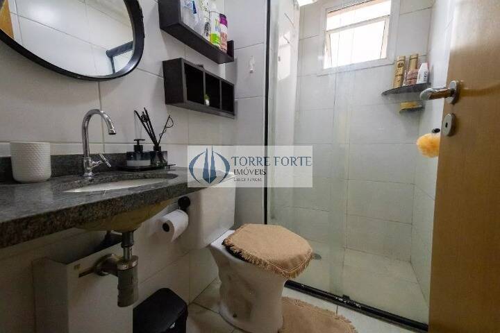 Apartamento à venda com 2 quartos, 48m² - Foto 11