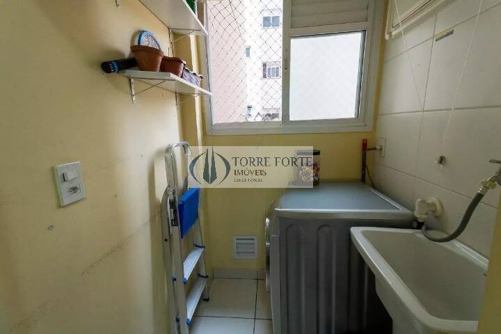 Apartamento à venda com 2 quartos, 48m² - Foto 12