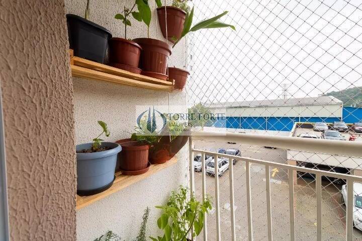 Apartamento à venda com 2 quartos, 48m² - Foto 29