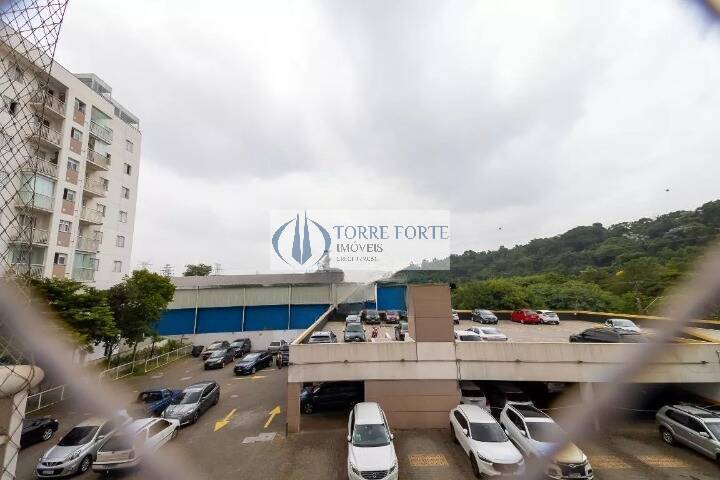 Apartamento à venda com 2 quartos, 48m² - Foto 33