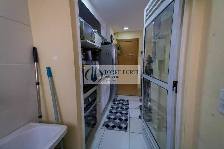 Apartamento à venda com 2 quartos, 48m² - Foto 26