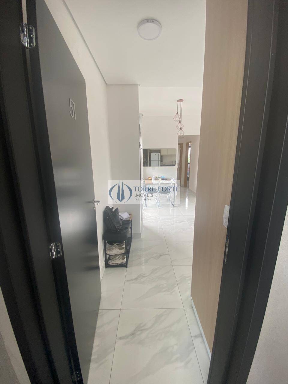 Apartamento à venda com 2 quartos, 56m² - Foto 11