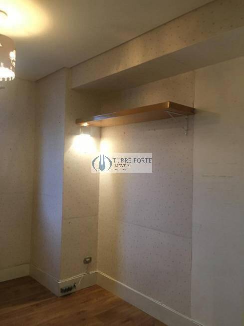 Apartamento à venda com 3 quartos, 75m² - Foto 13