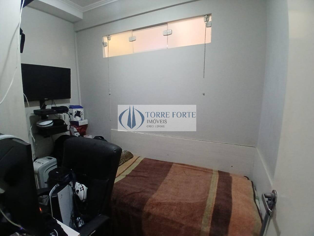 Apartamento à venda com 2 quartos, 66m² - Foto 12