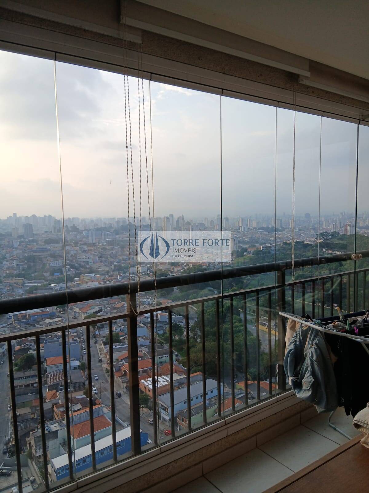 Apartamento à venda com 2 quartos, 66m² - Foto 3