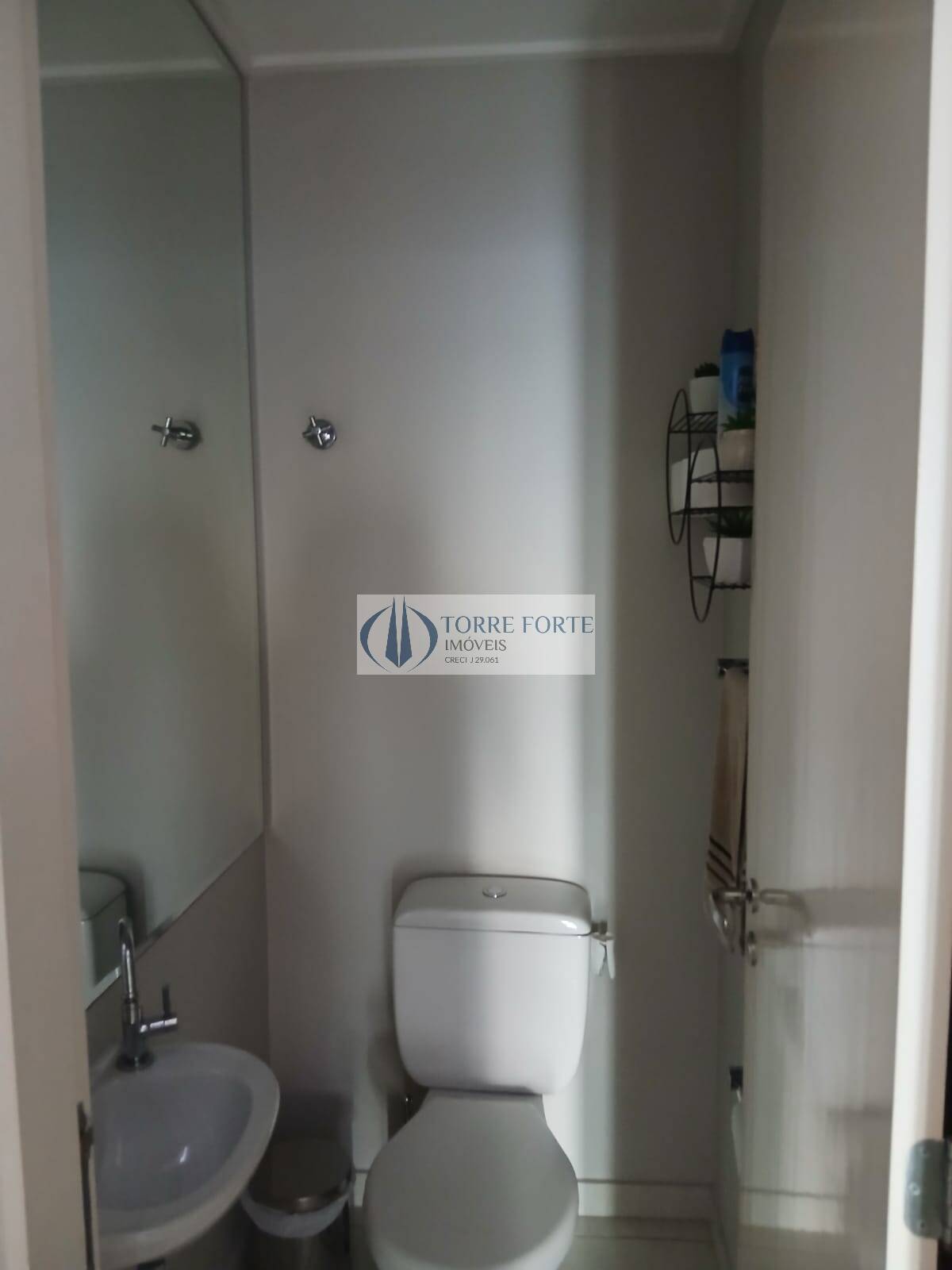 Apartamento à venda com 2 quartos, 66m² - Foto 21