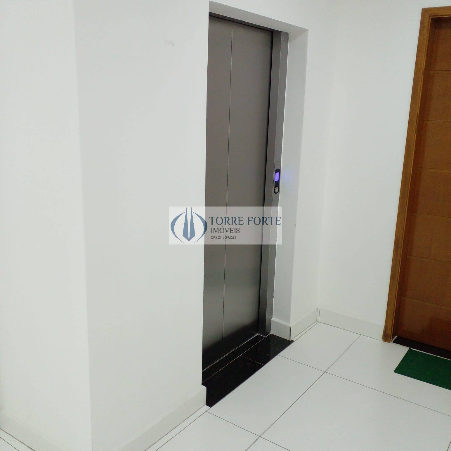 Apartamento à venda com 2 quartos, 45m² - Foto 19