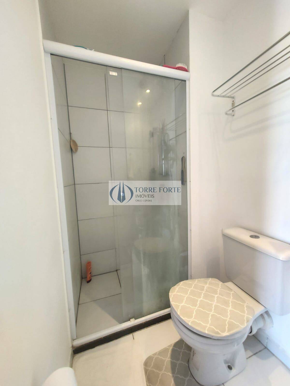 Apartamento à venda com 1 quarto, 62m² - Foto 24
