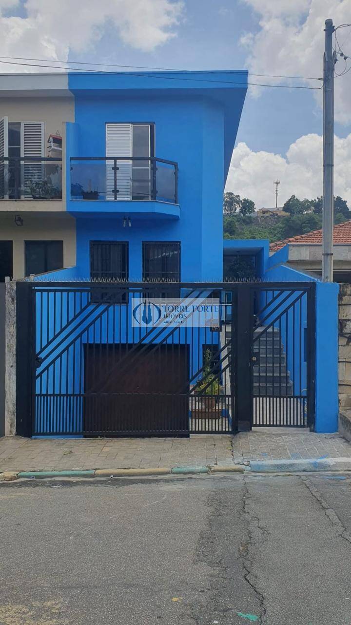 Casa, 2 quartos, 210 m² - Foto 1