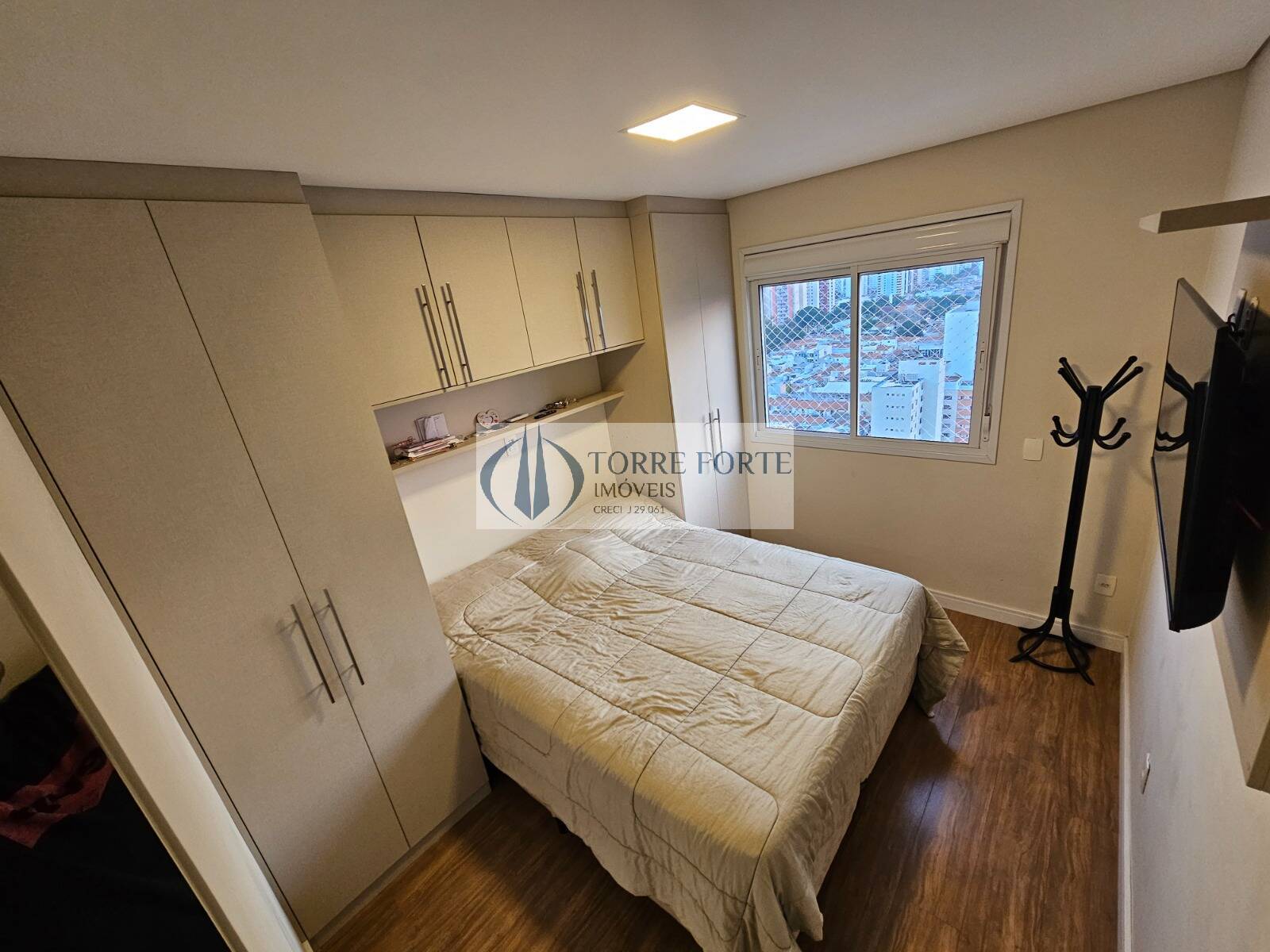 Apartamento à venda com 2 quartos, 72m² - Foto 10