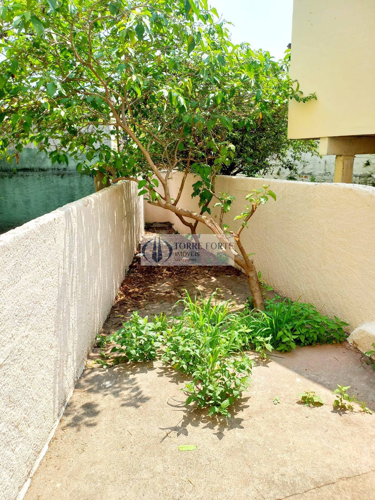 Casa à venda com 3 quartos, 158m² - Foto 35