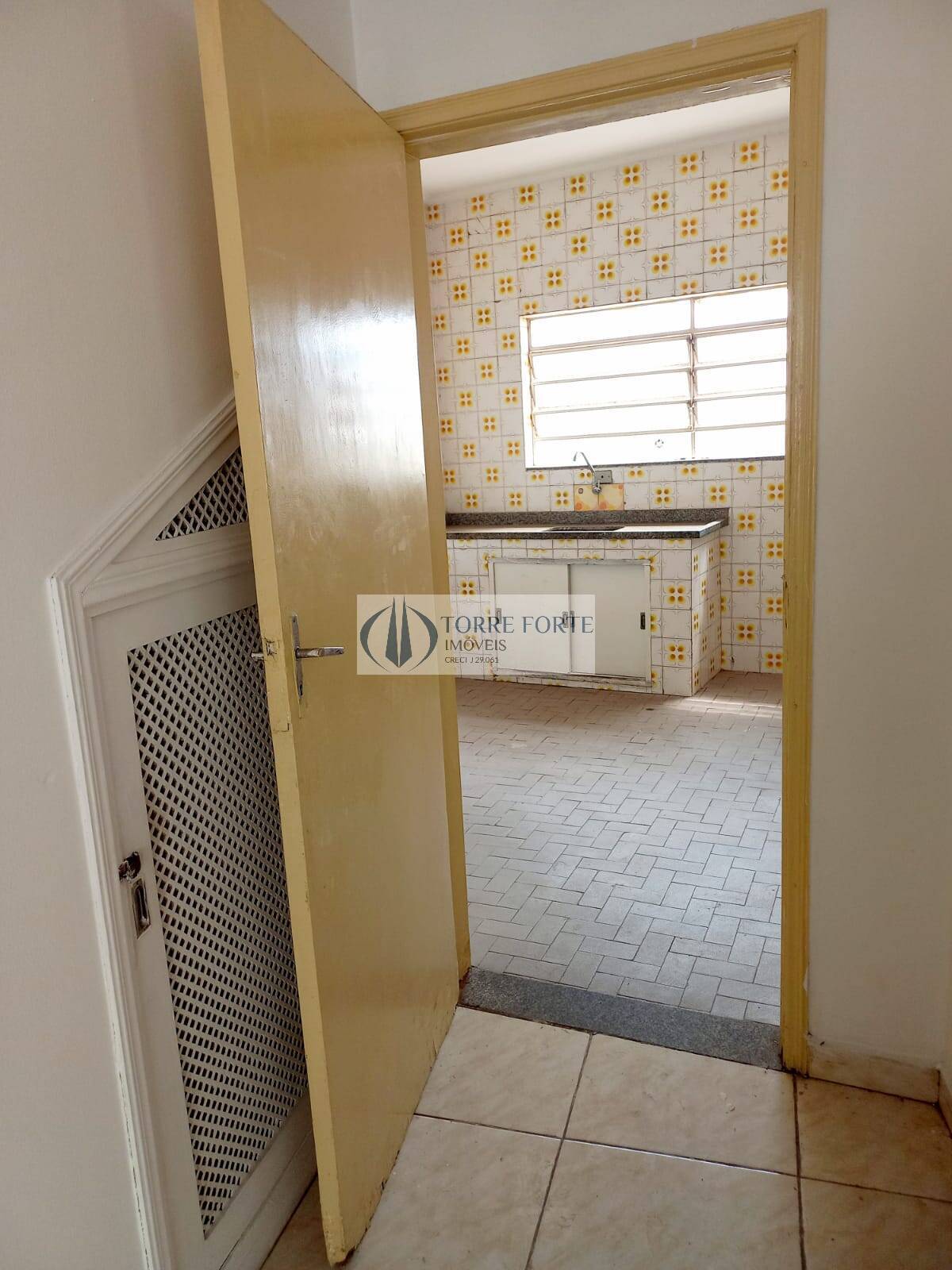 Casa à venda com 3 quartos, 158m² - Foto 9