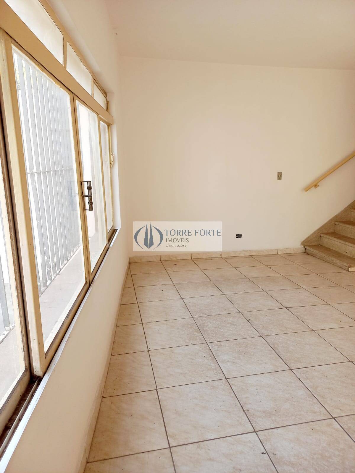 Casa à venda com 3 quartos, 158m² - Foto 5