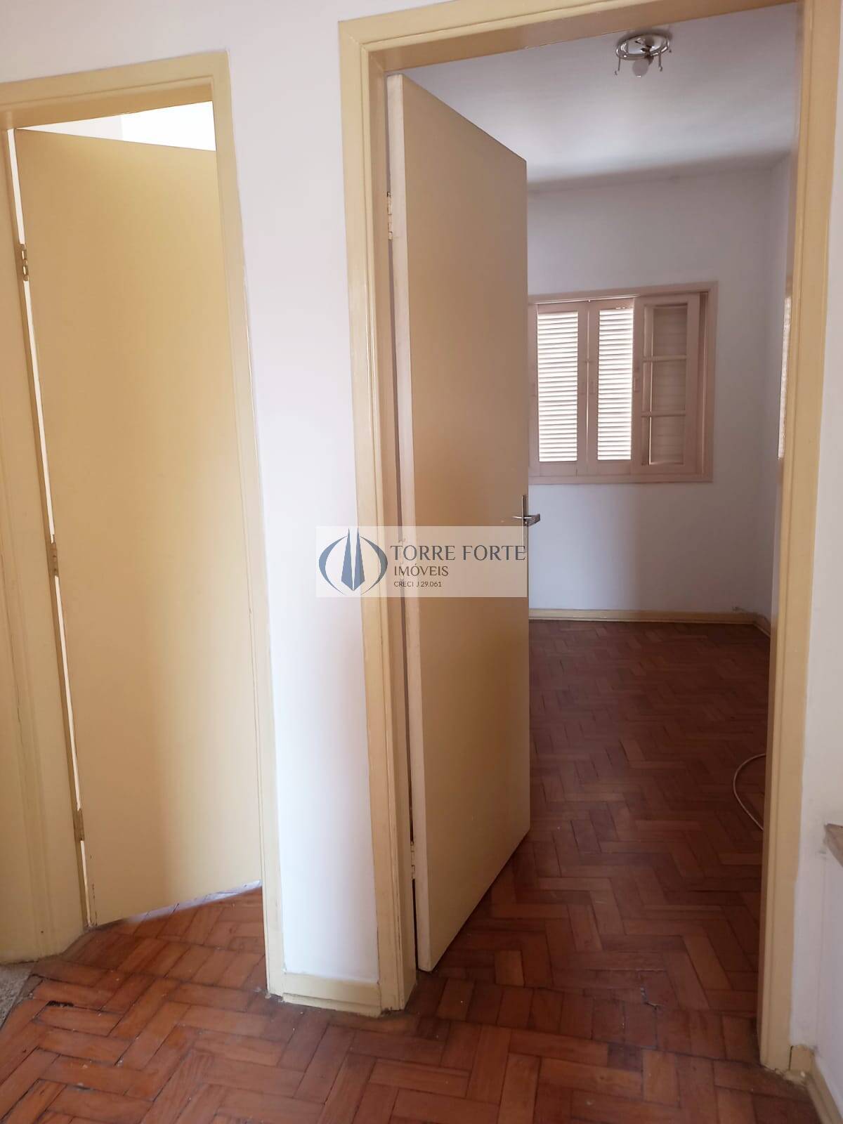 Casa à venda com 3 quartos, 158m² - Foto 18