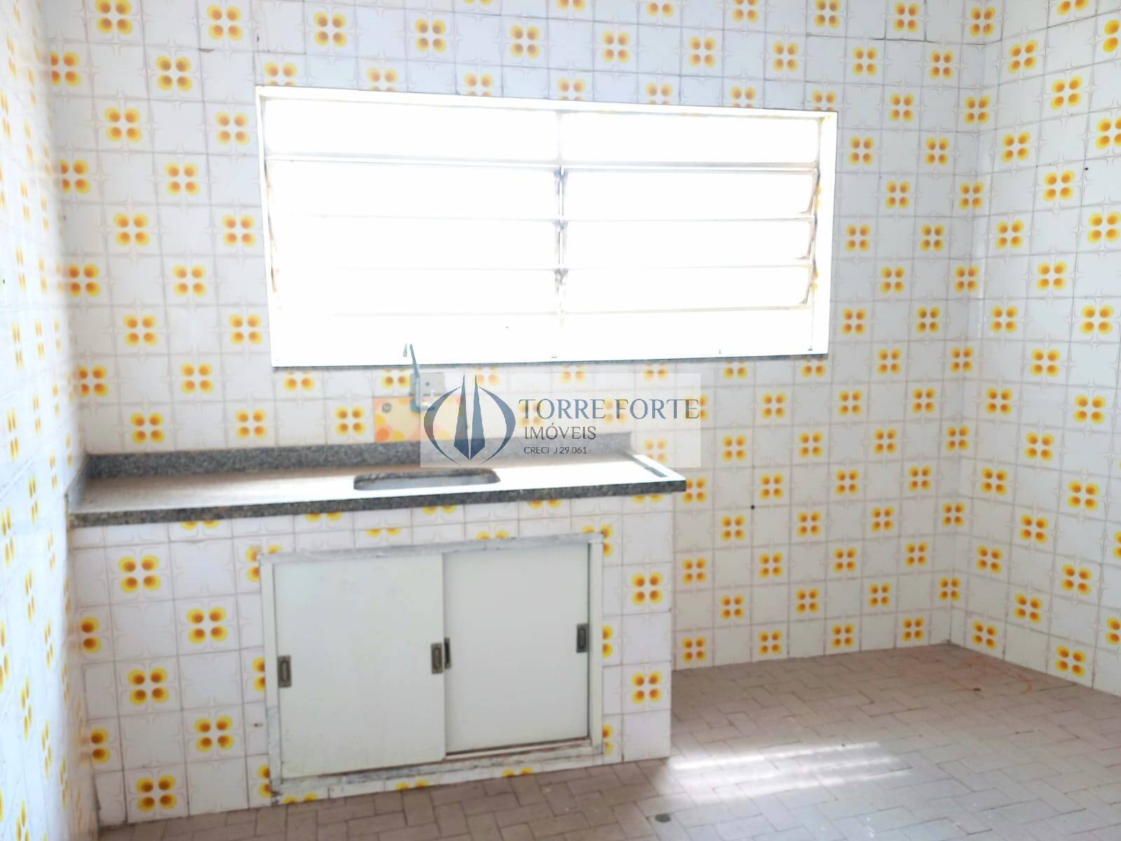 Casa à venda com 3 quartos, 158m² - Foto 7
