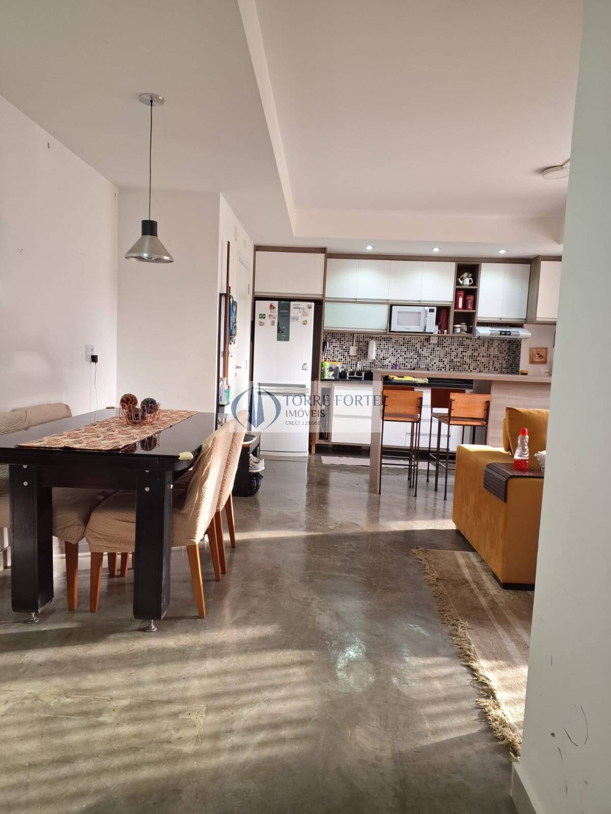 Apartamento à venda com 2 quartos, 62m² - Foto 7