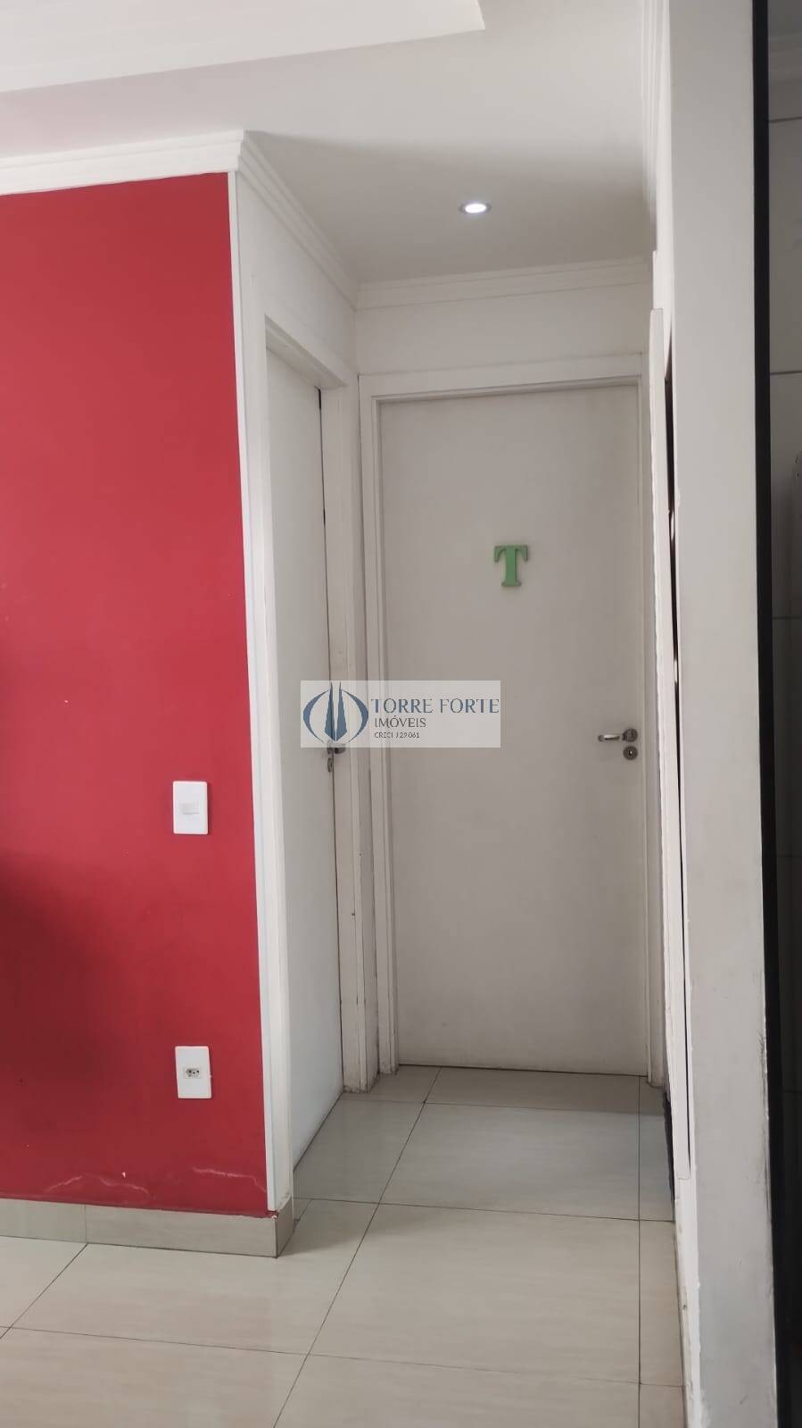 Apartamento à venda com 2 quartos, 38m² - Foto 3
