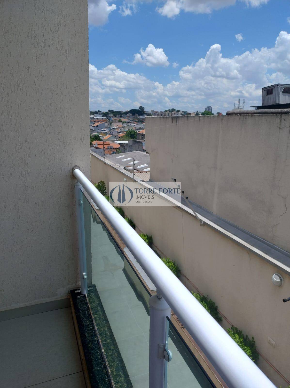 Casa à venda com 3 quartos, 152m² - Foto 4