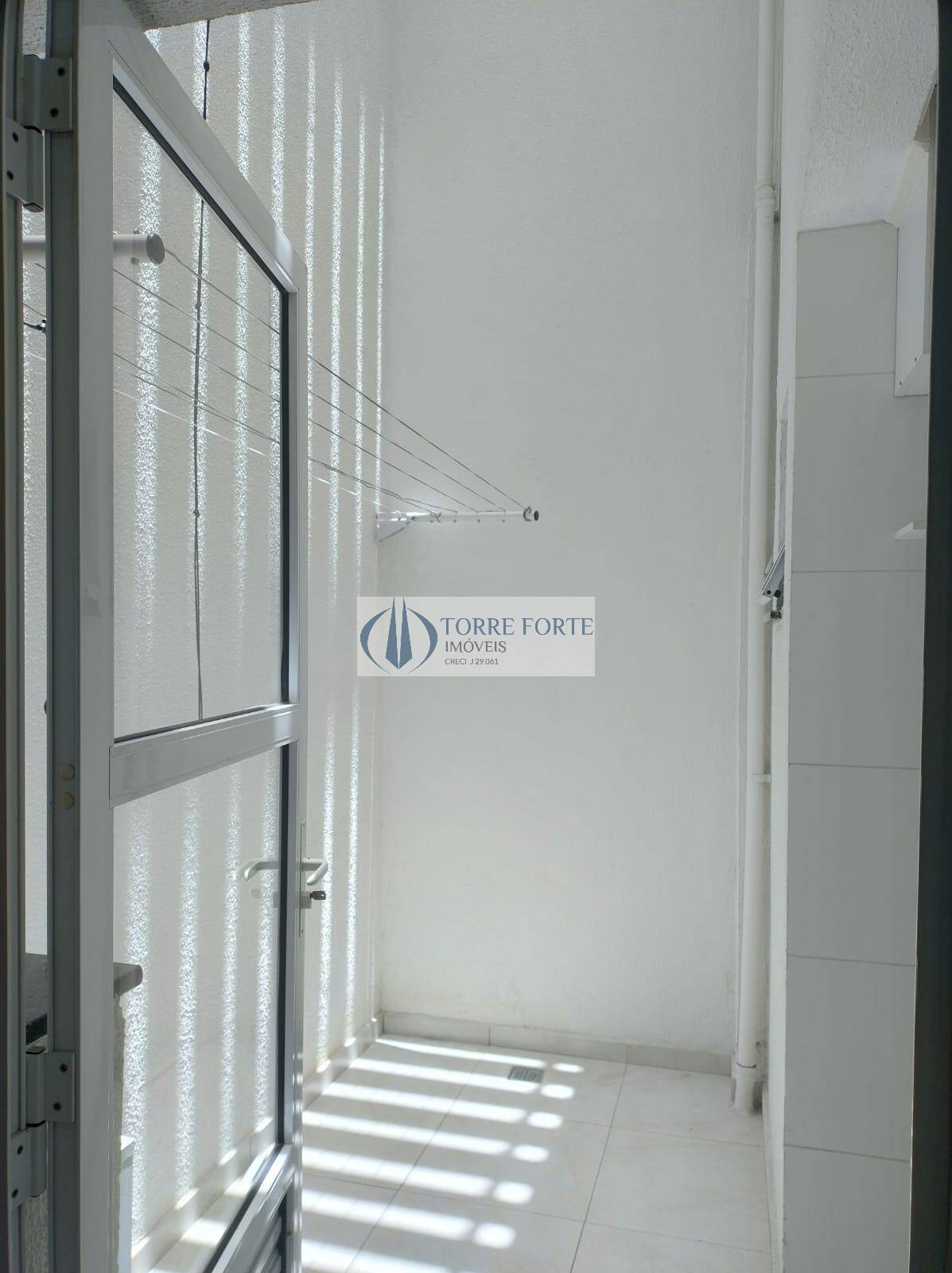 Casa à venda com 3 quartos, 152m² - Foto 32