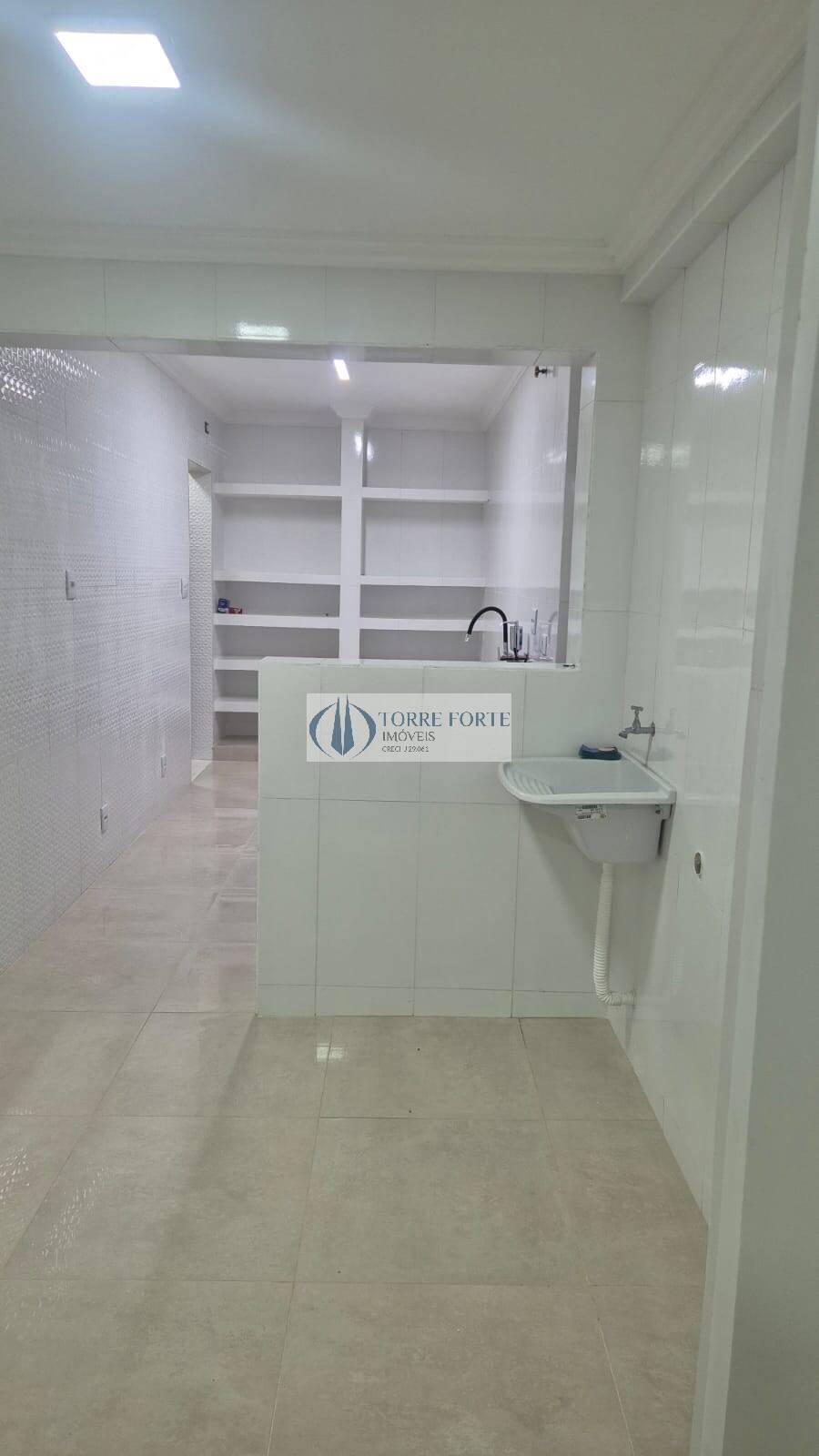 Casa à venda com 3 quartos, 126m² - Foto 25