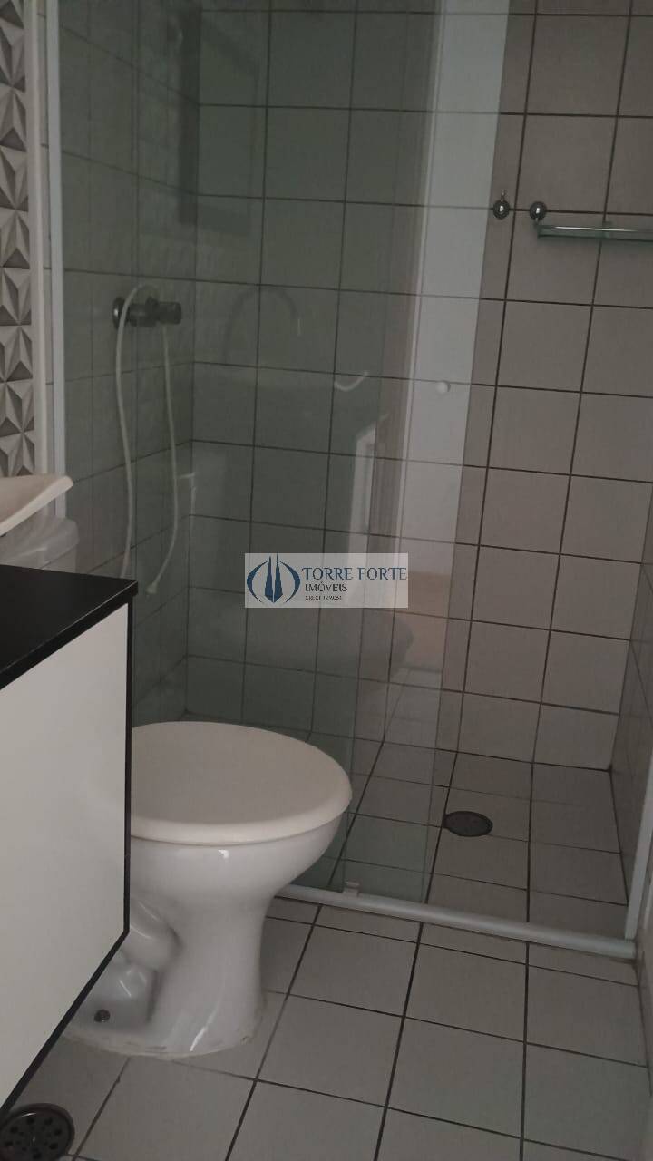 Apartamento à venda com 3 quartos, 60m² - Foto 15