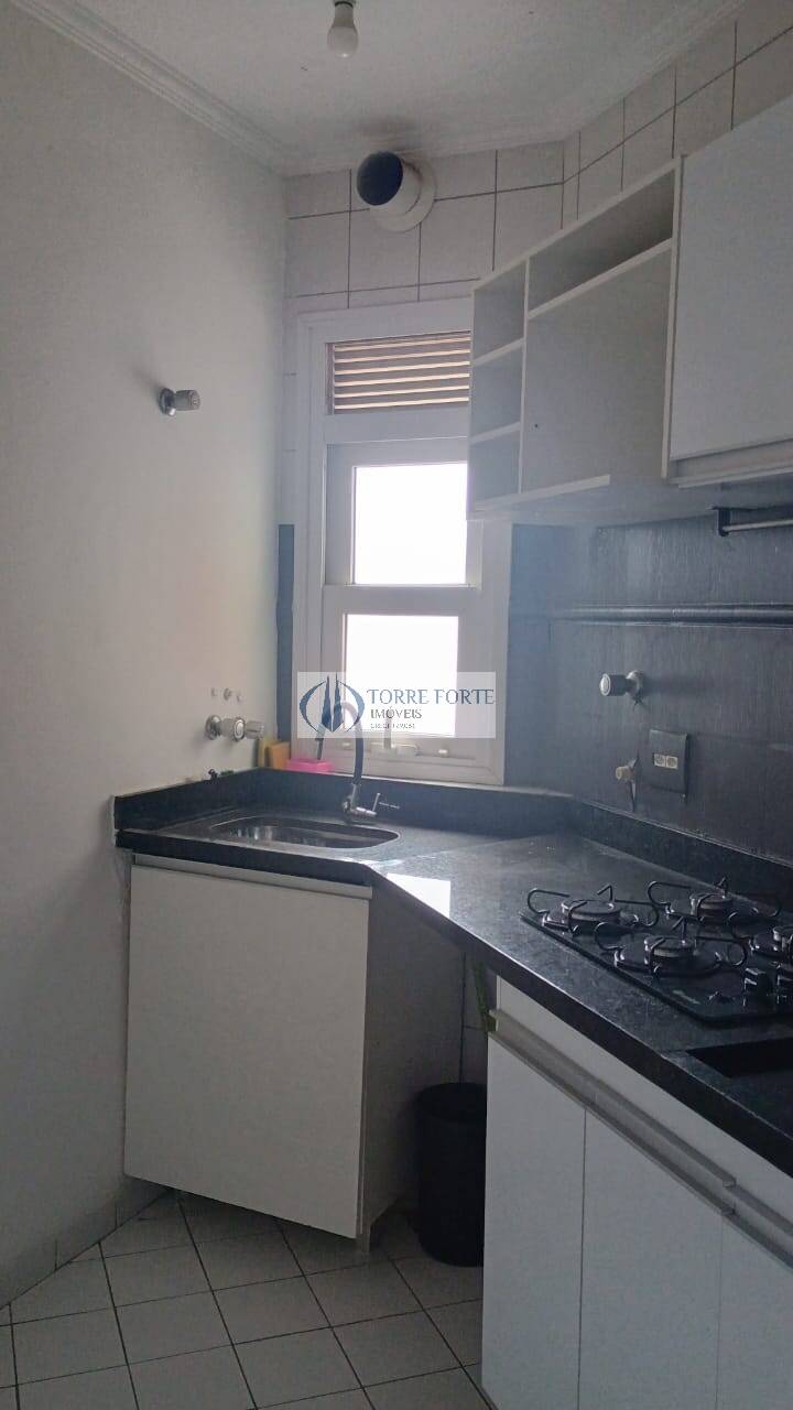 Apartamento à venda com 3 quartos, 60m² - Foto 5