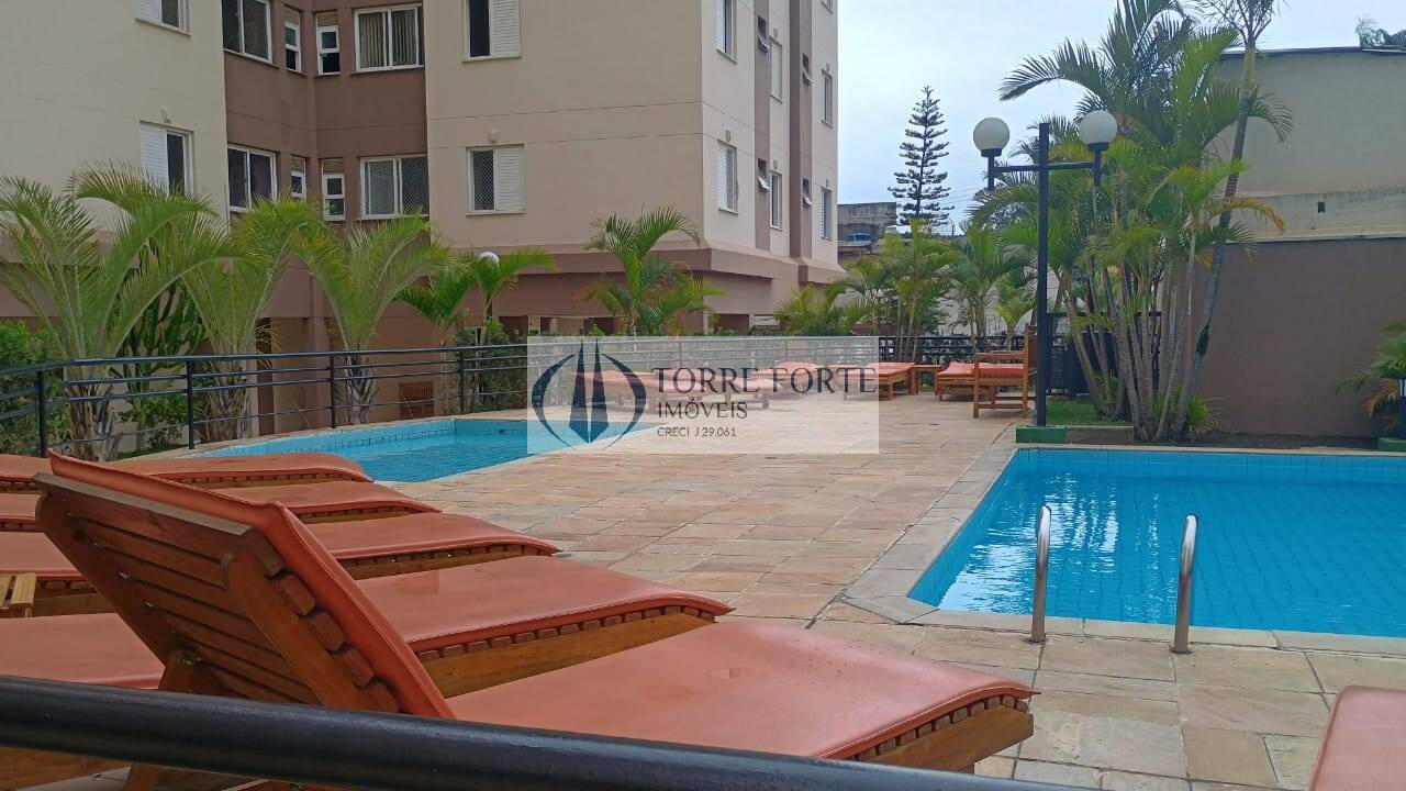 Apartamento à venda com 3 quartos, 60m² - Foto 18