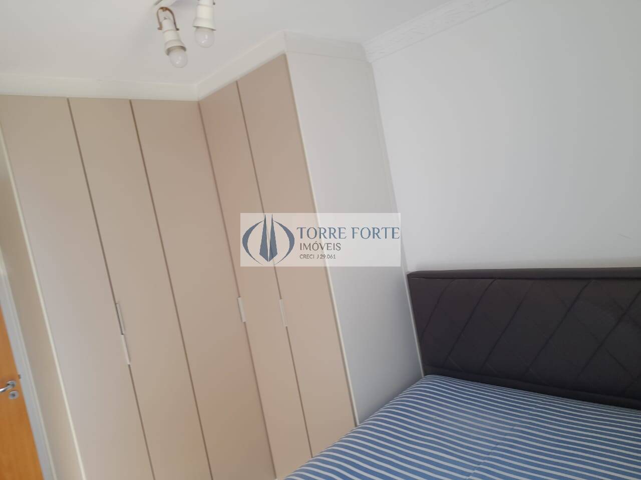 Apartamento à venda com 2 quartos, 50m² - Foto 6