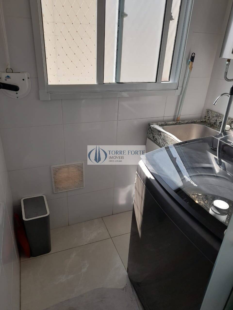 Apartamento à venda com 2 quartos, 50m² - Foto 8