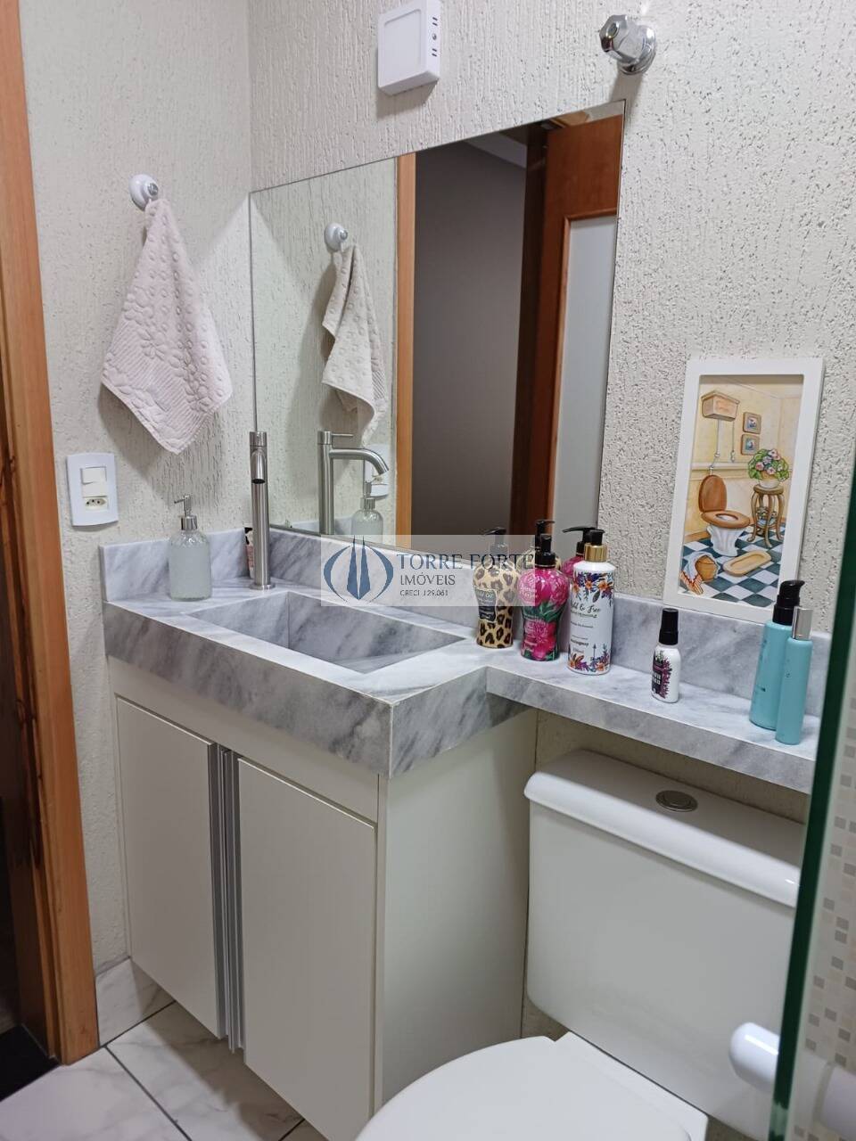 Casa à venda com 3 quartos, 176m² - Foto 11