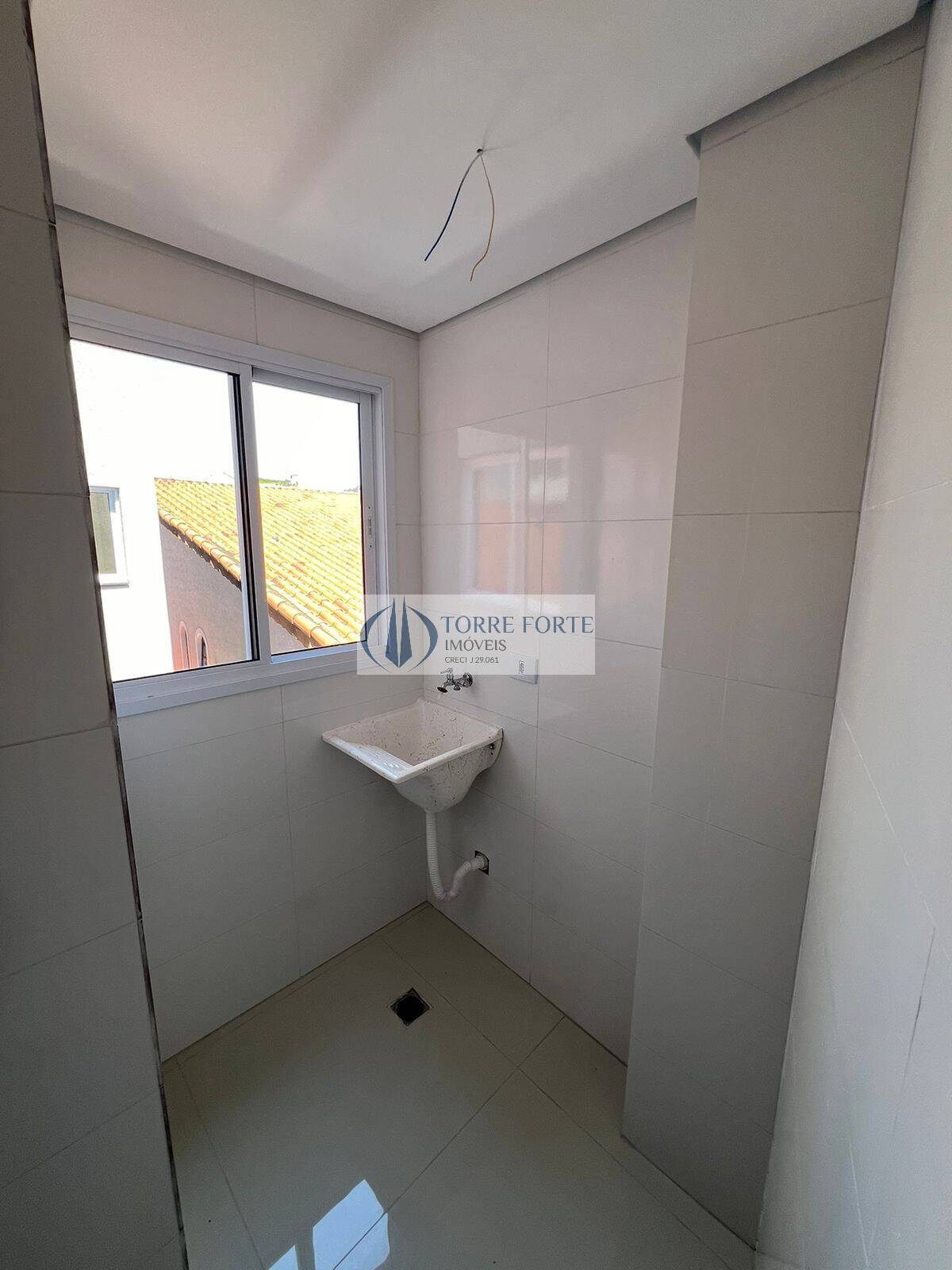 Apartamento à venda com 2 quartos, 39m² - Foto 10