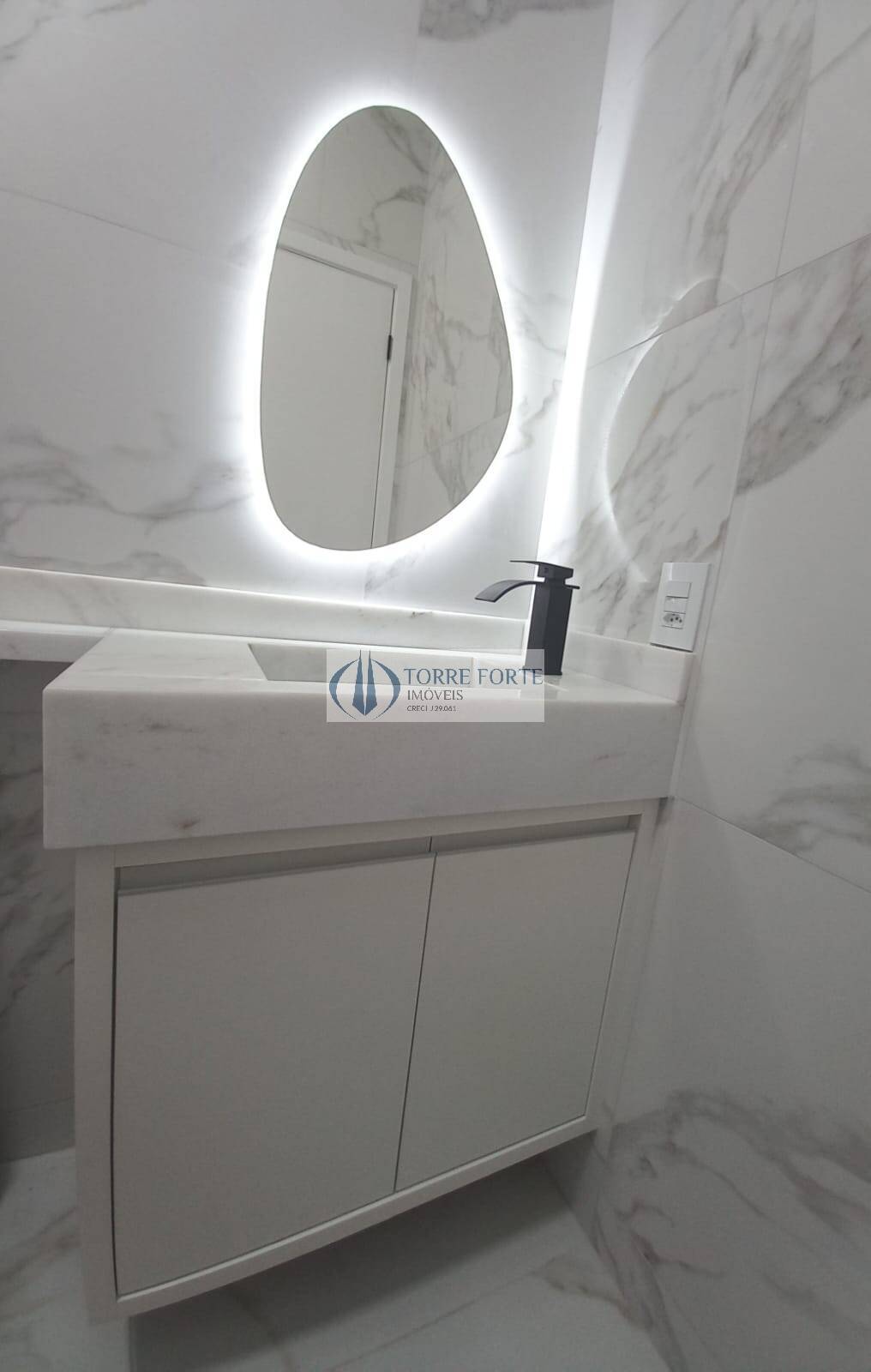 Casa à venda com 3 quartos, 107m² - Foto 13
